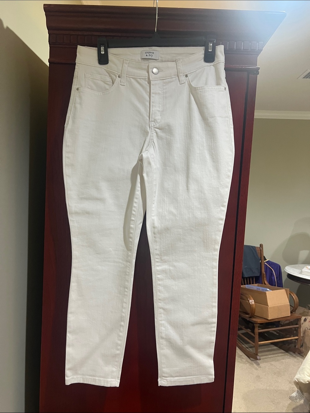 crown & ivy White Skinny Jeans